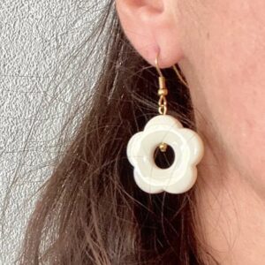 Boucles d’oreilles résine fleurs